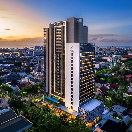Hyatt Place Makassar Extérieur photo