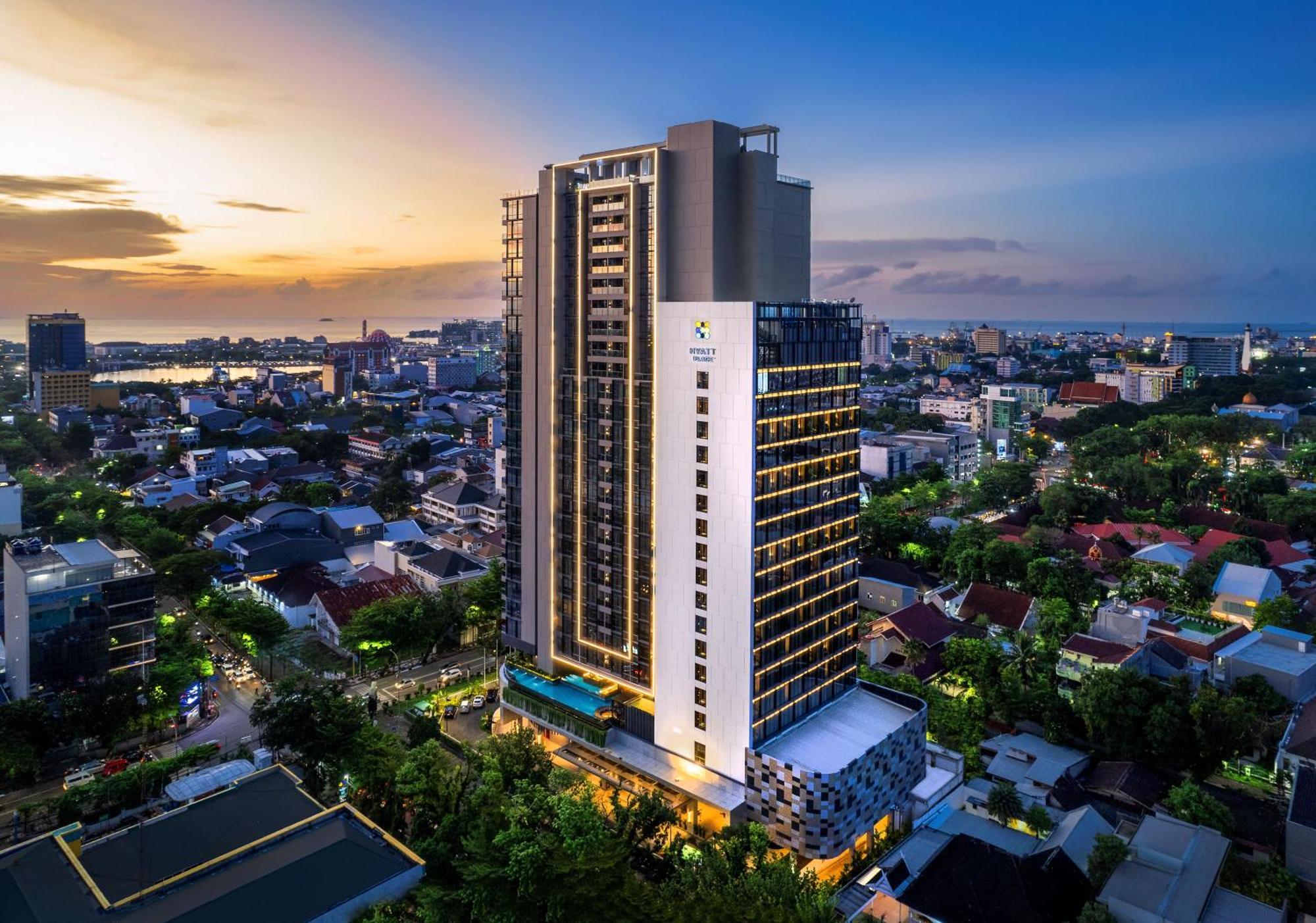 Hyatt Place Makassar Extérieur photo